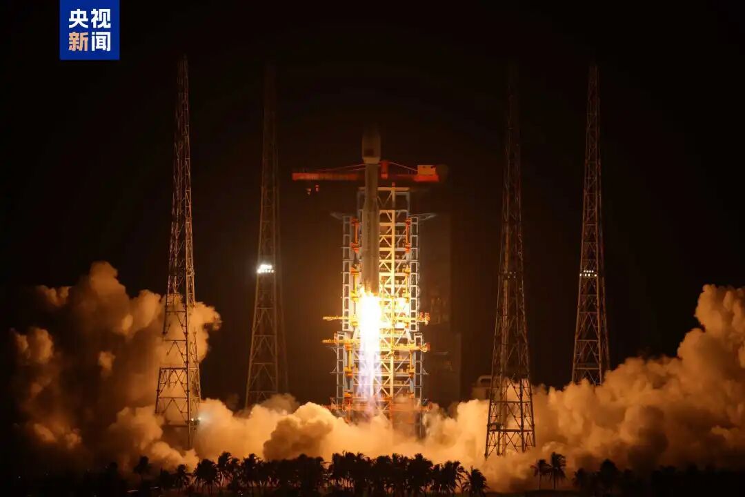 20260924深空动力驱动器助力卫星互联网低轨26组卫星太阳翼成功展开.jpg